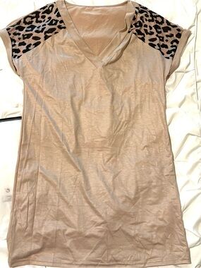 Shein Leopard Sleeve Shirt Dress, Size Small, New in Bag!